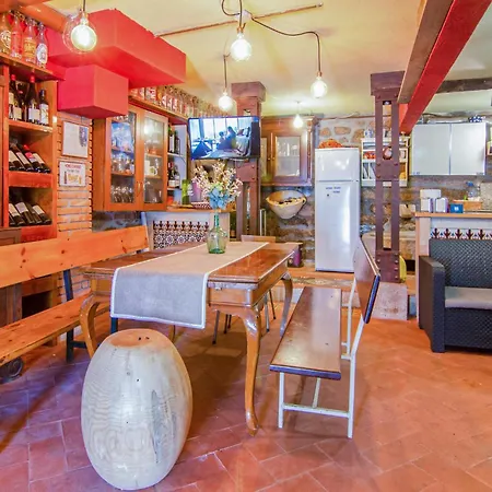 Semesterbostad Stunning In A Peroxa With Wifi *