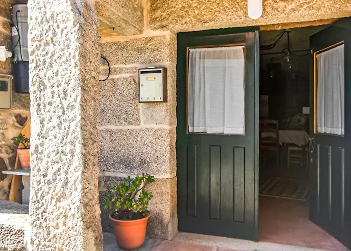 בית נופש Stunning In A Peroxa With Wifi *